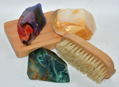 3 Palmstone Gift Set with Soap Rack & Nail Brush